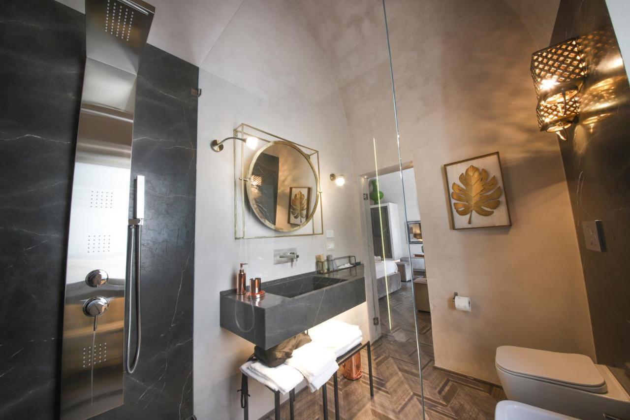 Al Console Luxury Suite โมโนโปลี ภายนอก รูปภาพ