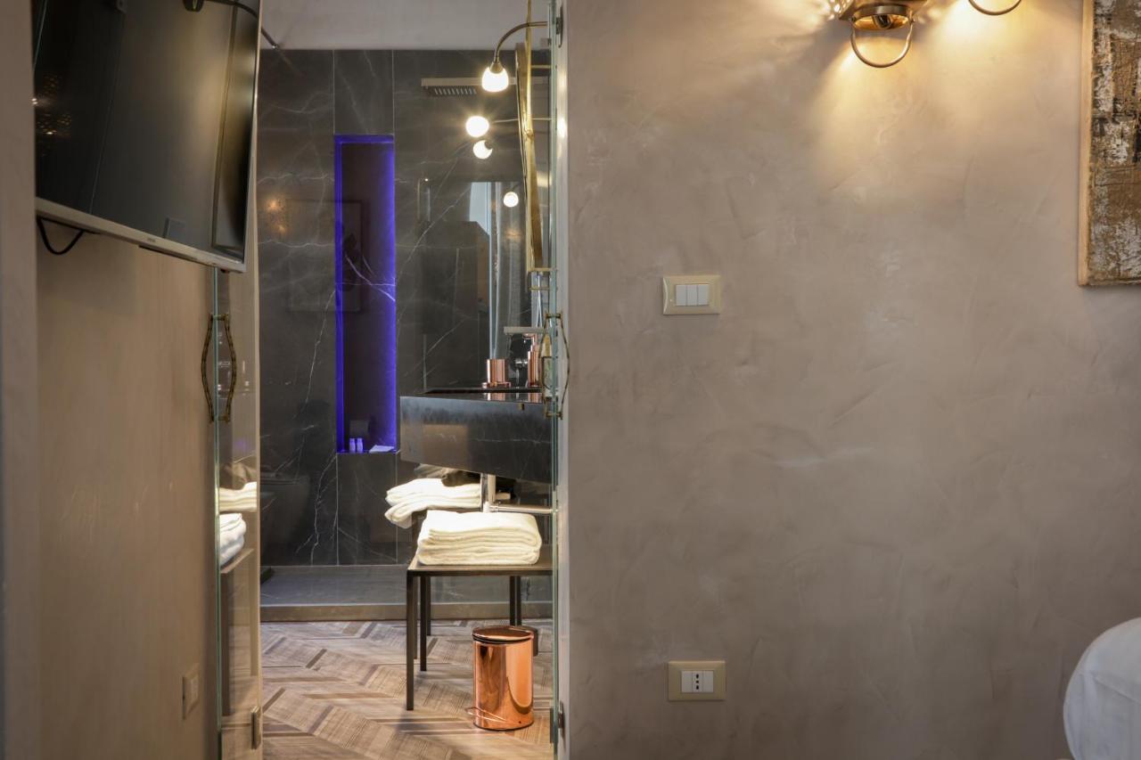 Al Console Luxury Suite โมโนโปลี ภายนอก รูปภาพ